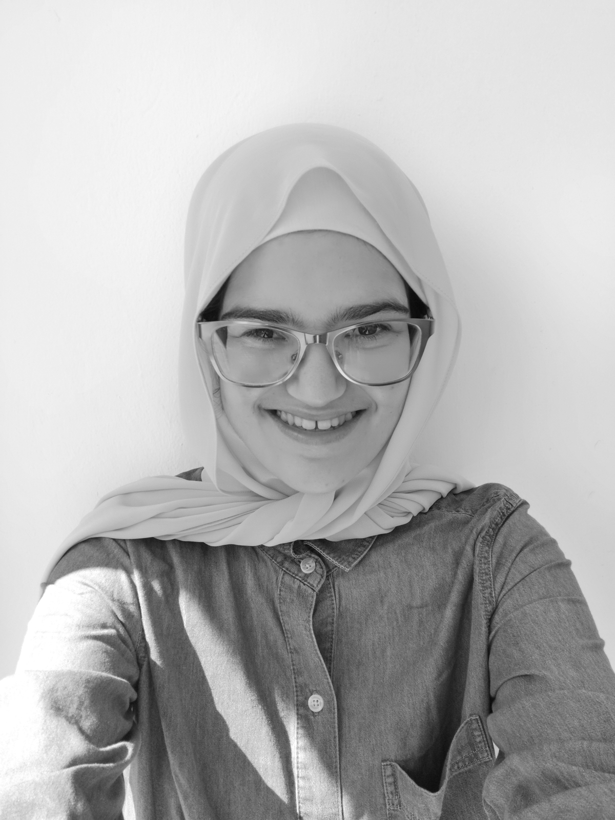Imene_bw